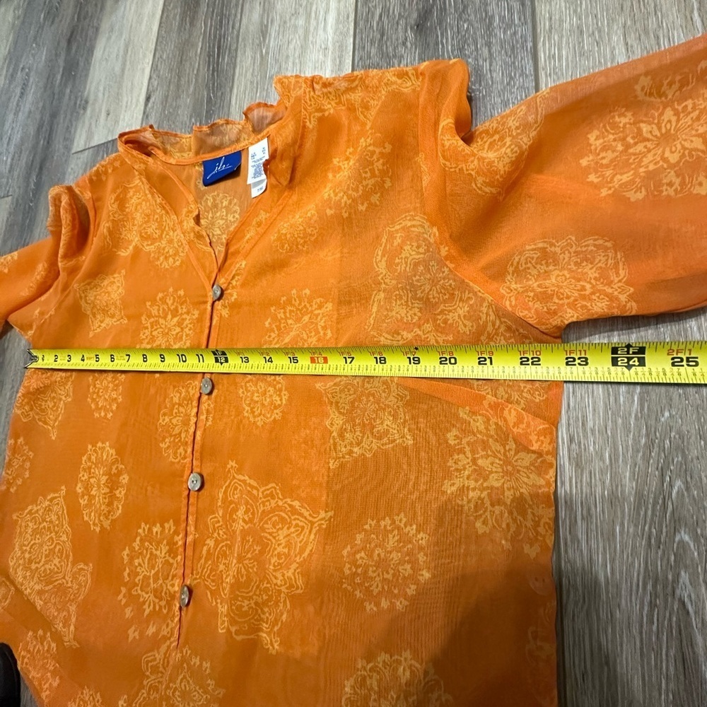 j. h. Collectibles beautiful sheer button front top excellent condition. - Picture 6 of 7